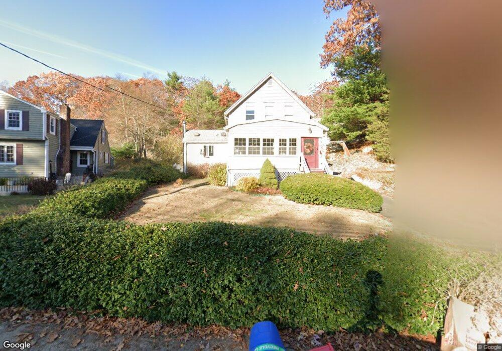 55 Forest St, Wakefield, MA 01880 - photo 1