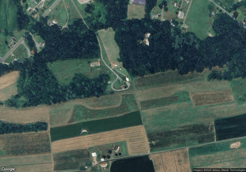 1036 Summer Valley Rd, New Ringgold, PA 17960 - photo 1