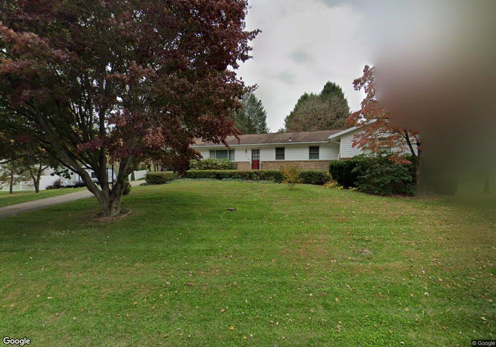 5903 Dale Ct, Sykesville, MD 21784 - photo 1