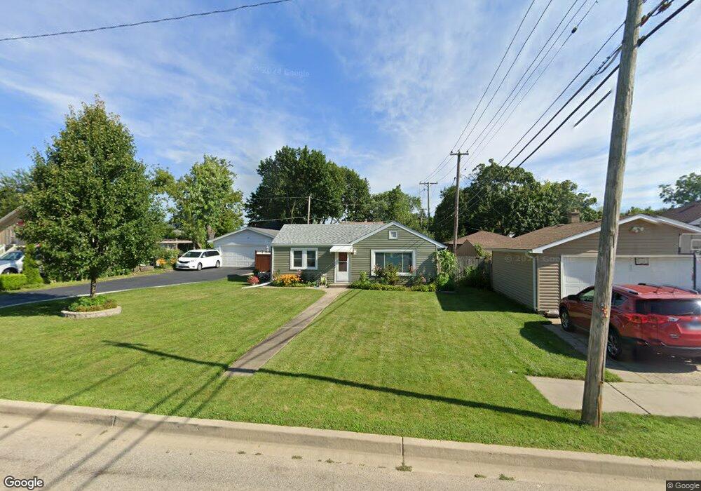 2612 Oakland Ave, Waukegan, IL 60085 - photo 1