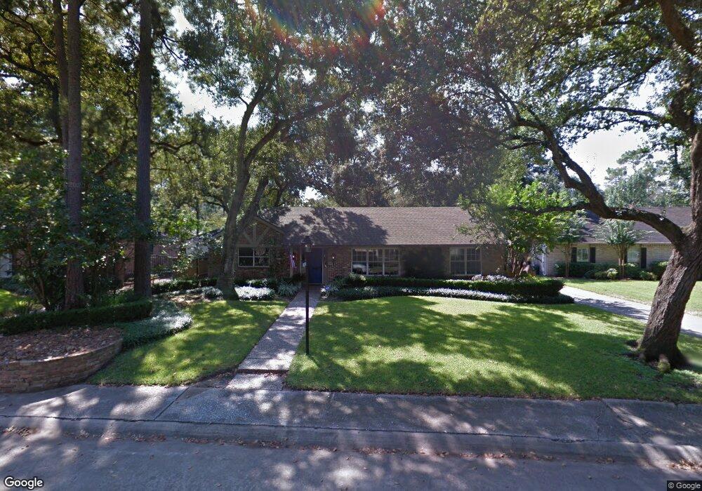 10219 Green Tree Rd, Houston, TX 77042 - photo 1