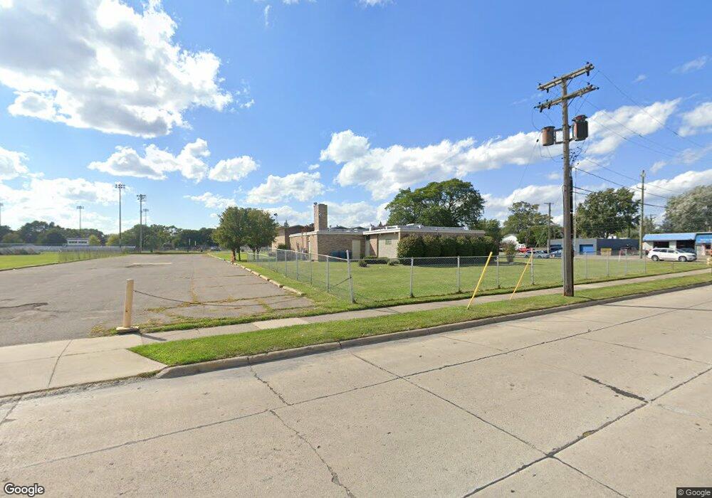 15800 E 10 Mile Rd, Eastpointe, MI 48021 - photo 1