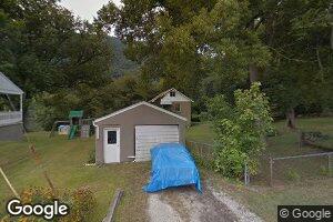 322 Franklin St, Pratt, WV 25162