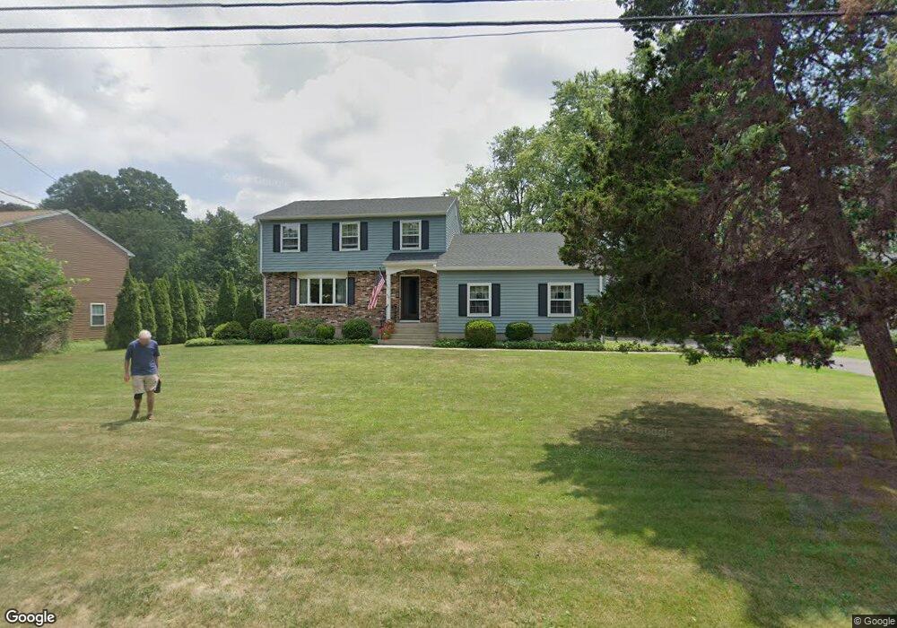 423 N Elm St, Wallingford, CT 06492 - photo 1