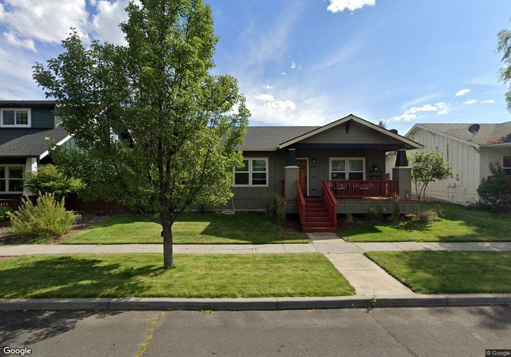 20615 Jayhawk Ln, Bend, OR 97702 - photo 1