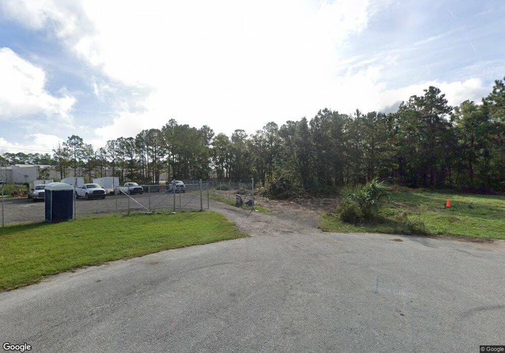 215 Juniper Ct, Brunswick, GA 31520 - photo 1