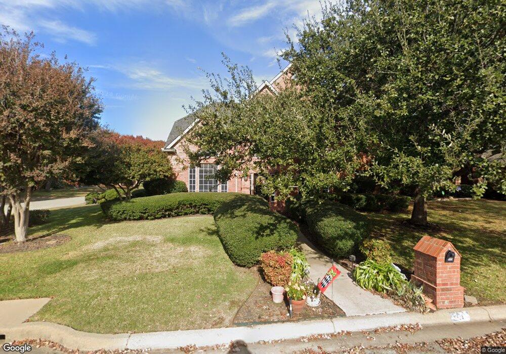 340 Cottonwood Ln, Hurst, TX 76054 - photo 1