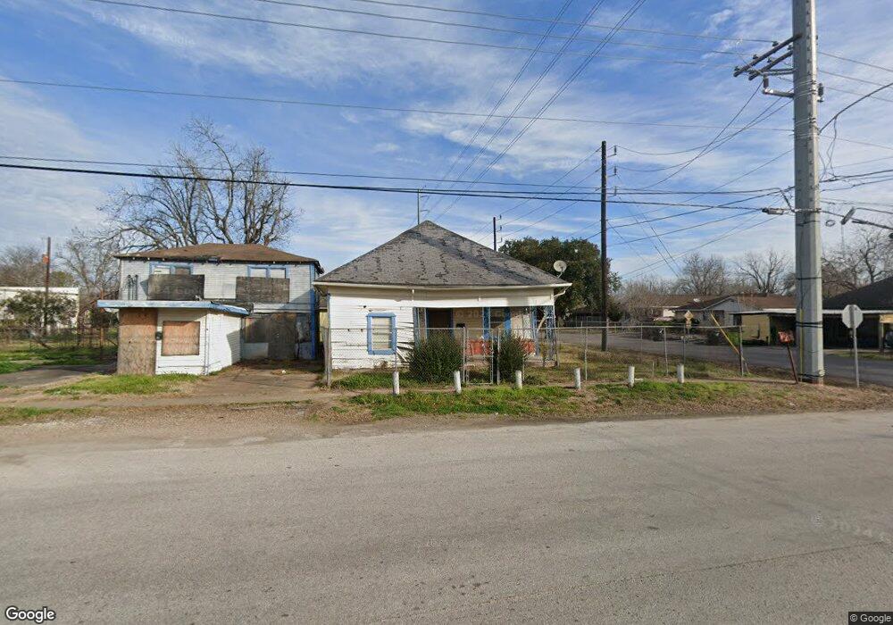 1715 Avenue D, Rosenberg, TX 77471 - photo 1