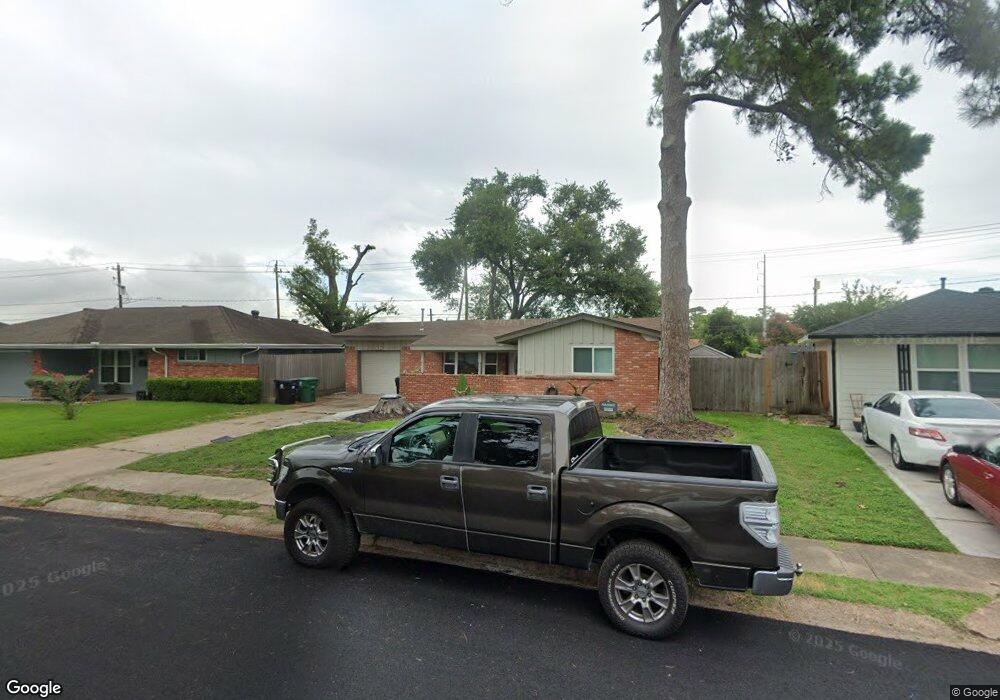 5022 De Lange Ln, Houston, TX 77092 - photo 1
