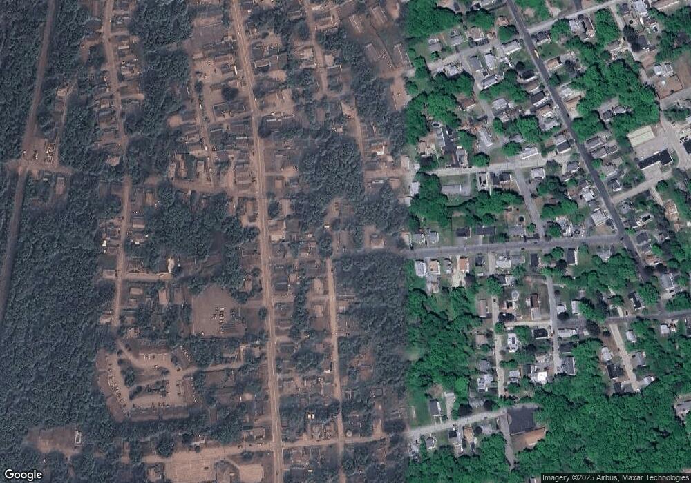 7 1st St, Webster, MA 01570 - photo 1