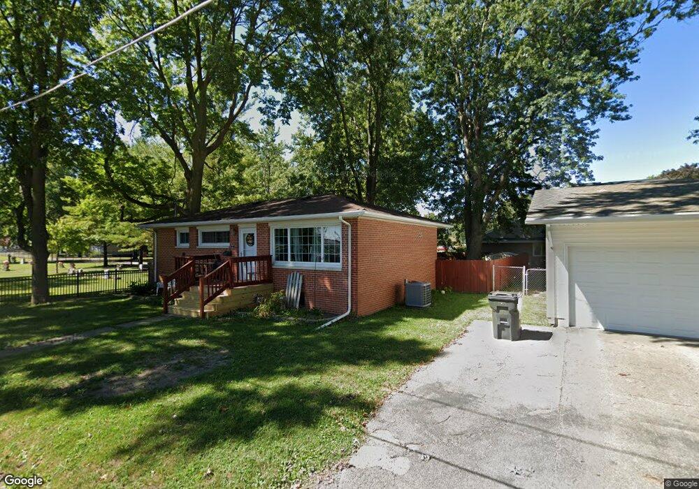 506 S John St unit 1, Tuscola, IL 61953 - photo 1