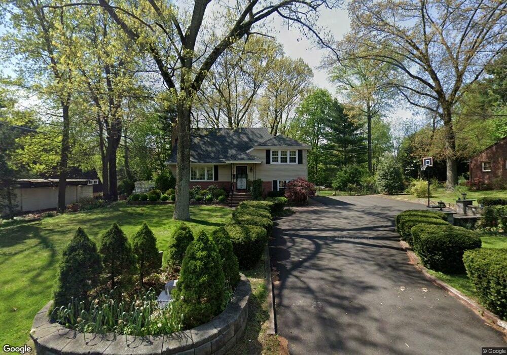 906 Main St, Riverton, NJ 08077 - photo 1