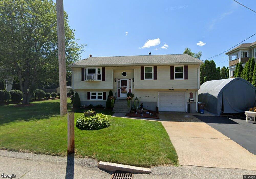98 Phillips St, Woonsocket, RI 02895 - photo 1