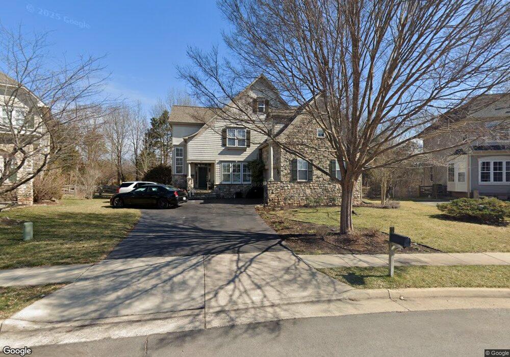 9077 Roaring Spring Loop, Bristow, VA 20136 - photo 1