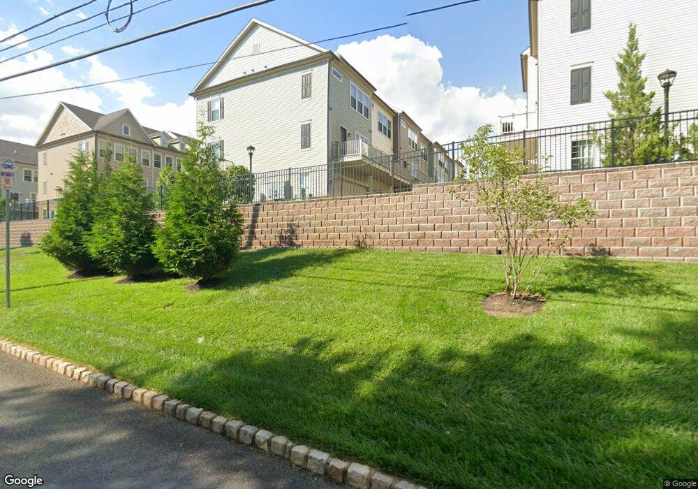 29 Braeburn Ct unit 10236, Livingston, NJ 07039 - photo 1