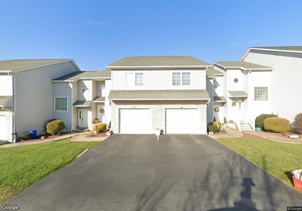 606 S Keyser Ave unit 606, Scranton, PA 18504 - photo 1