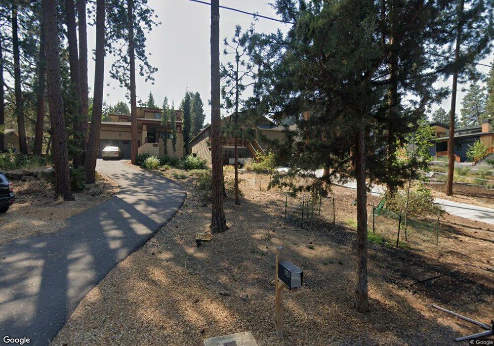 1125 NE Jones Rd, Bend, OR 97701 - photo 1