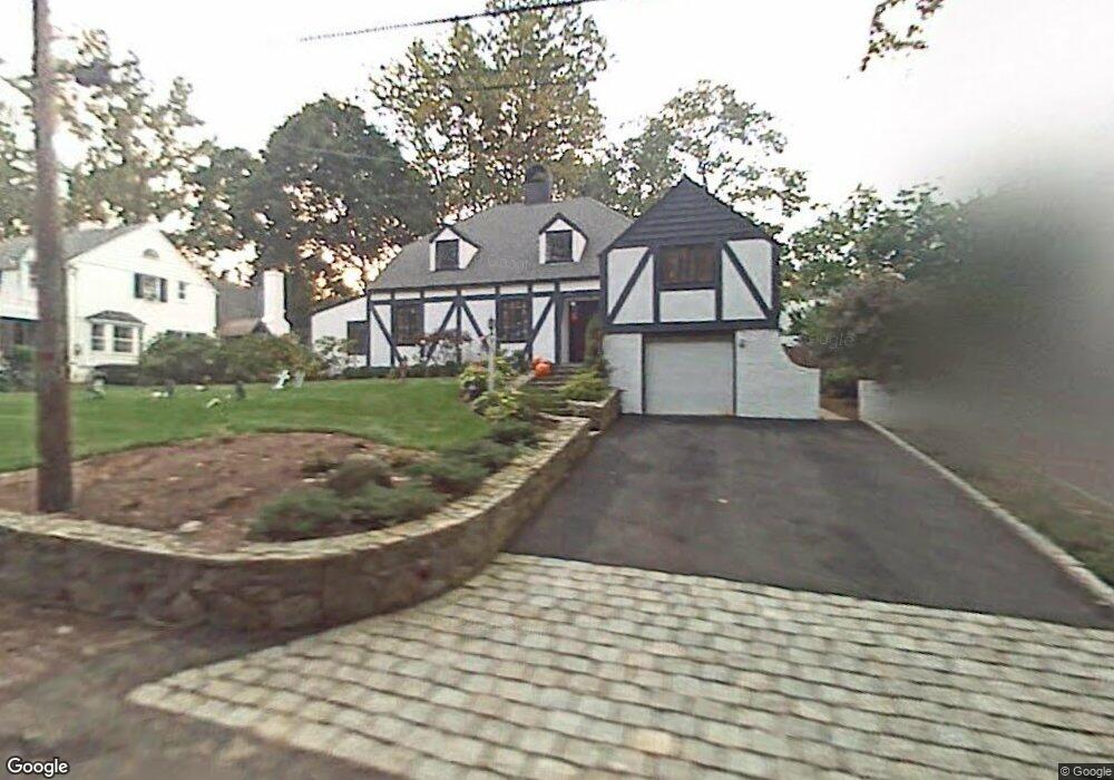 216 Anadale Rd, Scarsdale, NY 10583 - photo 1