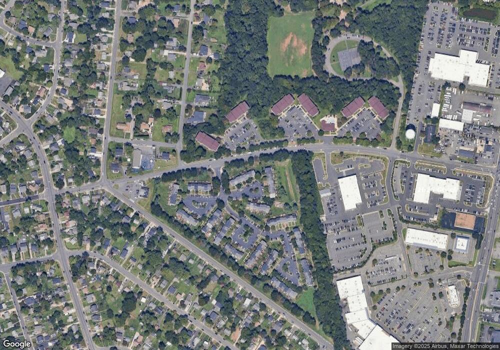 8572 Cabot Ct, Manassas, VA 20111 - photo 1