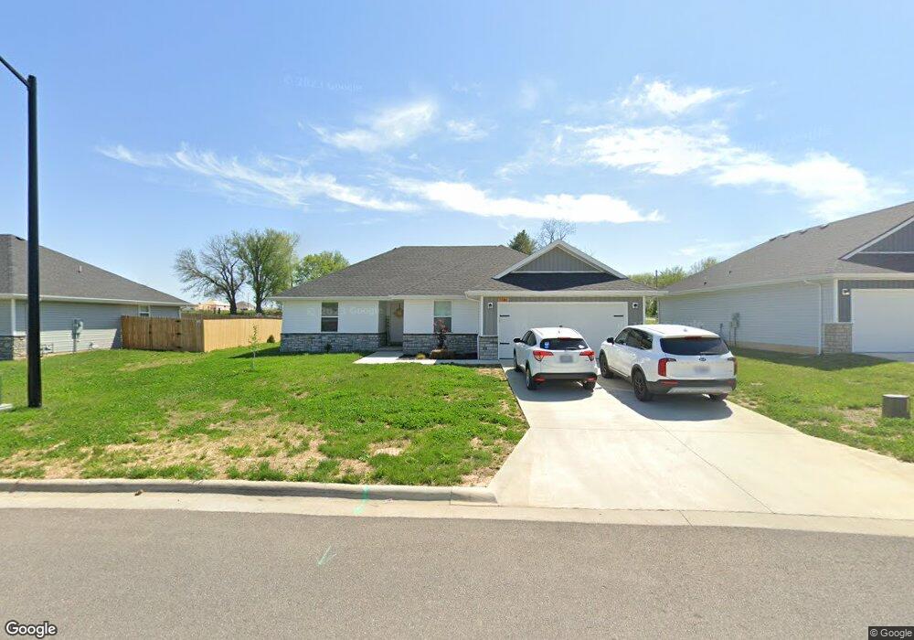 1138 E New Madrid St, Republic, MO 65738 - photo 1