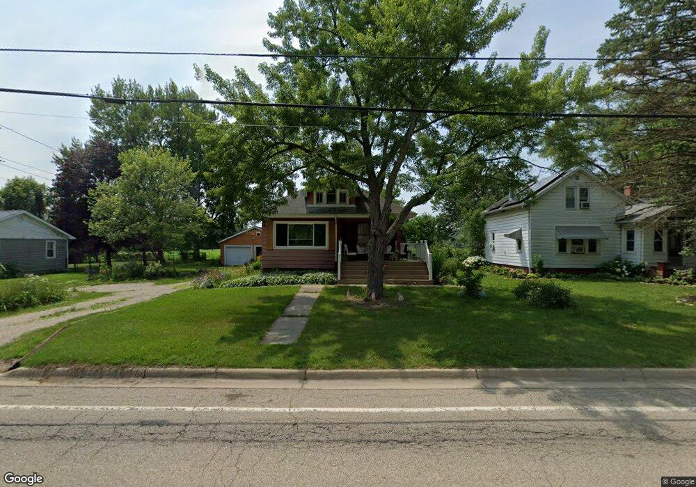 701 N Elm St, Three Oaks, MI 49128 - photo 1