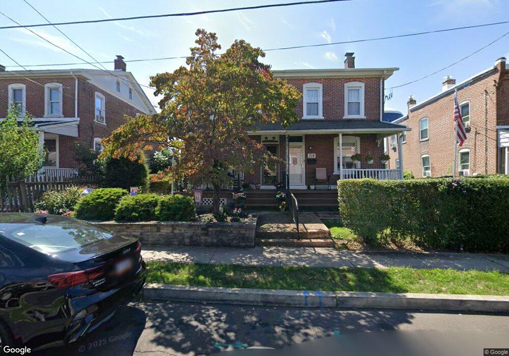 312 W 5th St, Lansdale, PA 19446 - photo 1