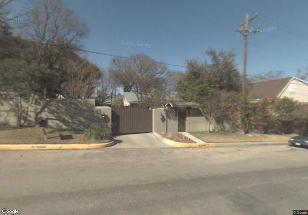 415 E Austin St, Fredericksburg, TX 78624 - photo 1