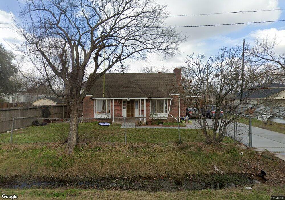 1903 Hartwick Rd, Houston, TX 77093 - photo 1