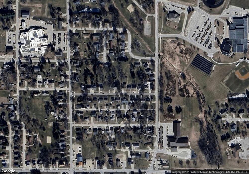 121 Cook St, West Union, IA 52175 - photo 1