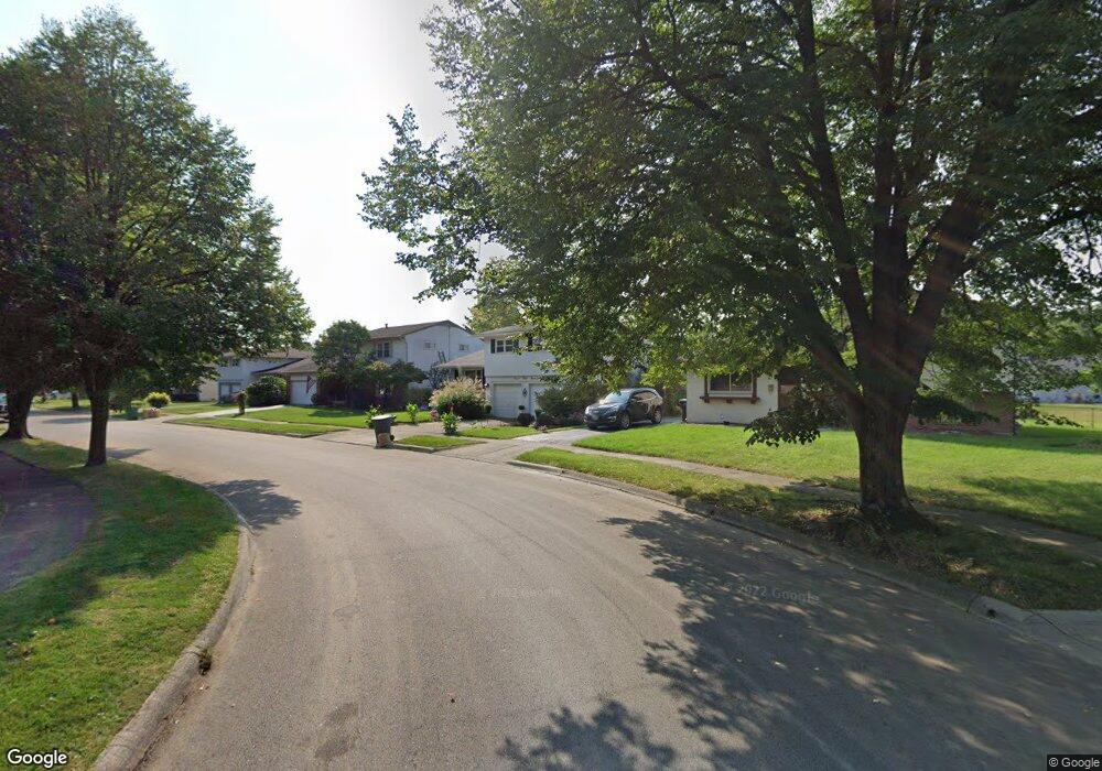 6449 Cranwood Square W, Columbus, OH 43229 - photo 1