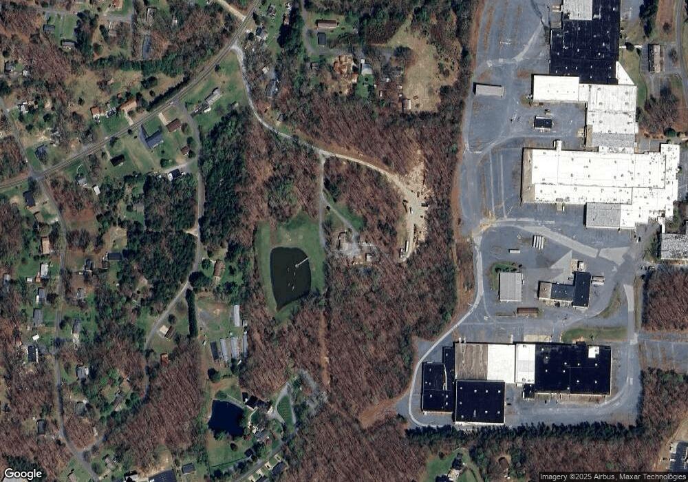 2141 Old Farmer Rd, Asheboro, NC 27205 - photo 1