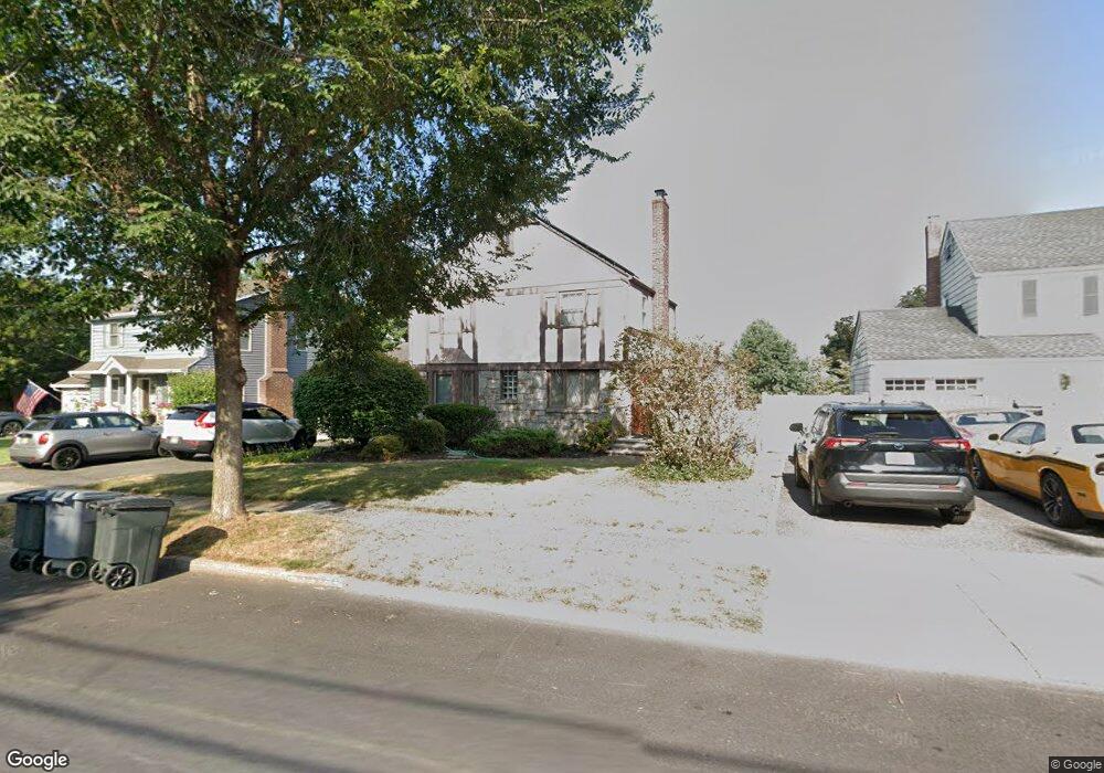 390 Windsor Rd, River Edge, NJ 07661 - photo 1