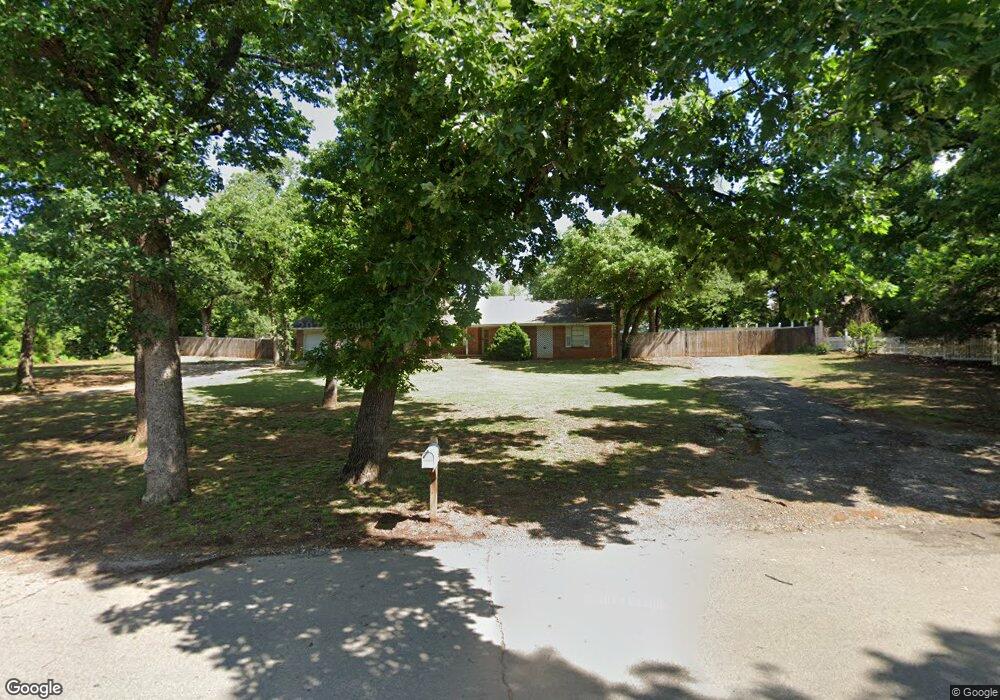 2401 Rambling Rd, Edmond, OK 73025 - photo 1