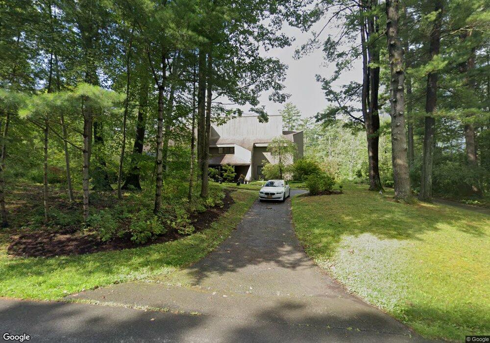 3 Devonshire Dr, Delmar, NY 12054 - photo 1