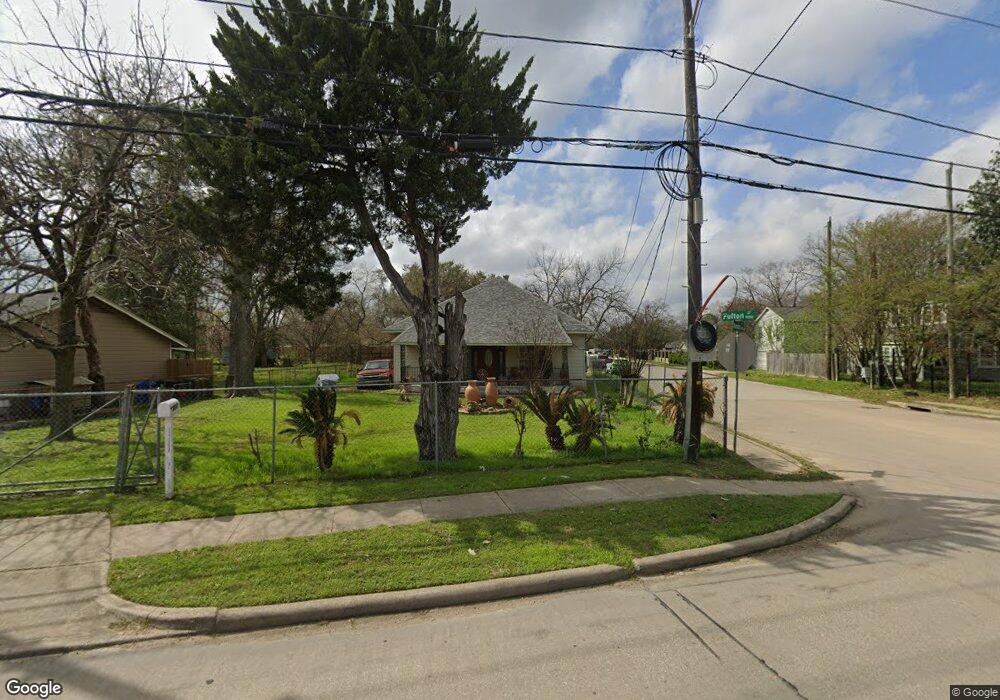 9217 Fulton St, Houston, TX 77022 - photo 1