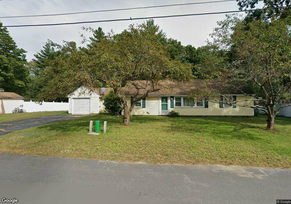 9 Bacon St, Pepperell, MA 01463 - photo 1