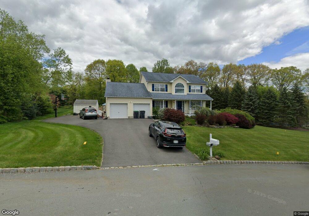 1016 Pine View, New Windsor, NY 12553 - photo 1