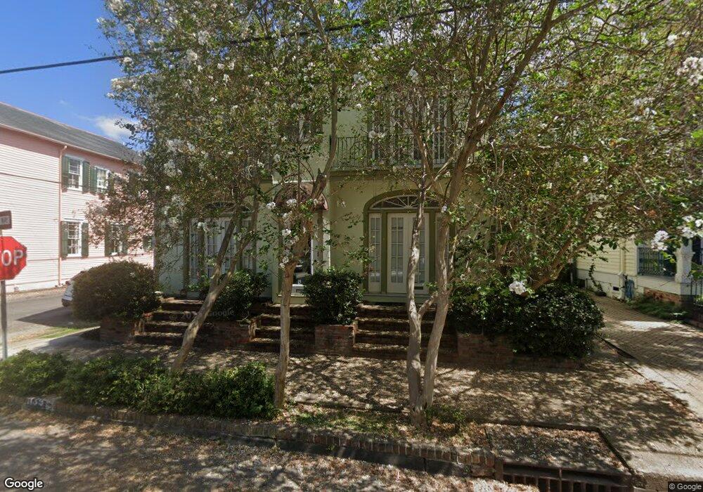 1137 4th St, New Orleans, LA 70130 - photo 1