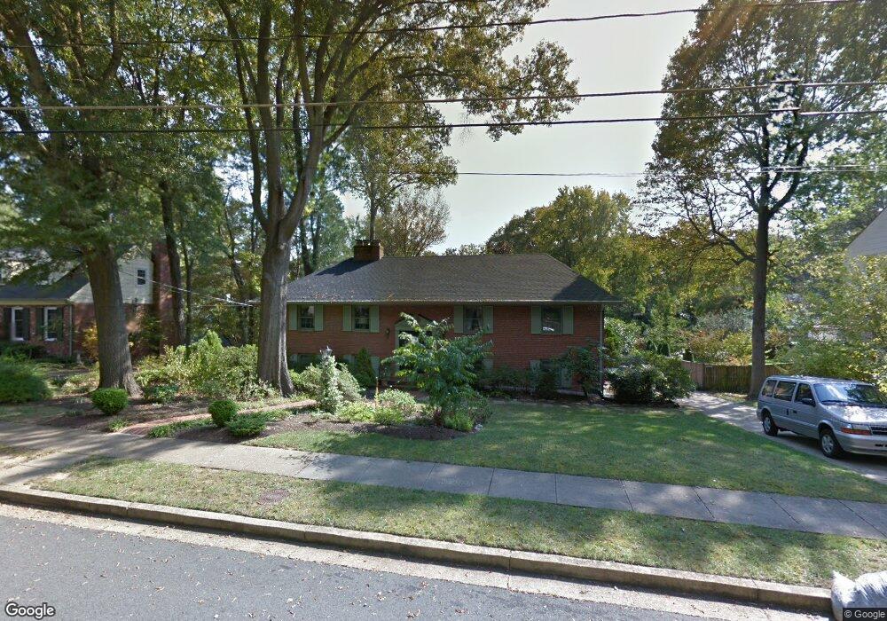 1003 Dalebrook Dr, Alexandria, VA 22308 - photo 1