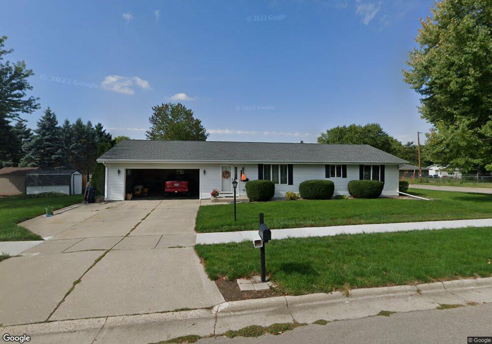 2306 S Chatham St, Janesville, WI 53546 - photo 1