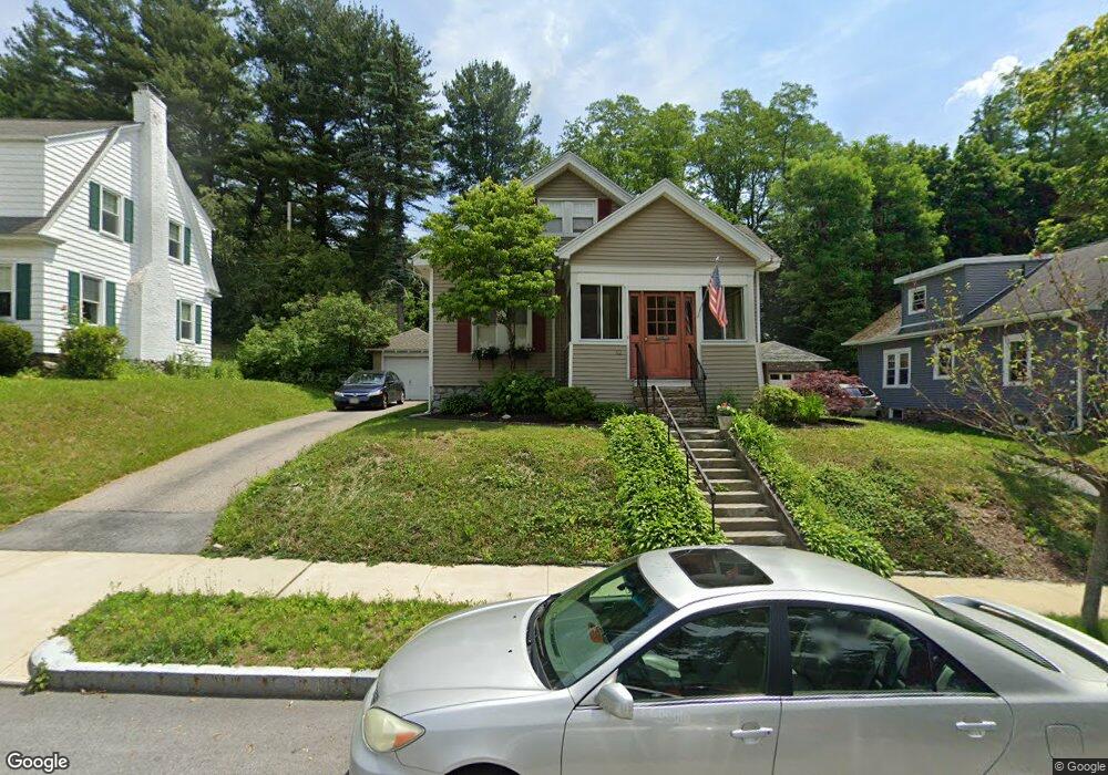 52 Havelock Rd, Worcester, MA 01602 - photo 1