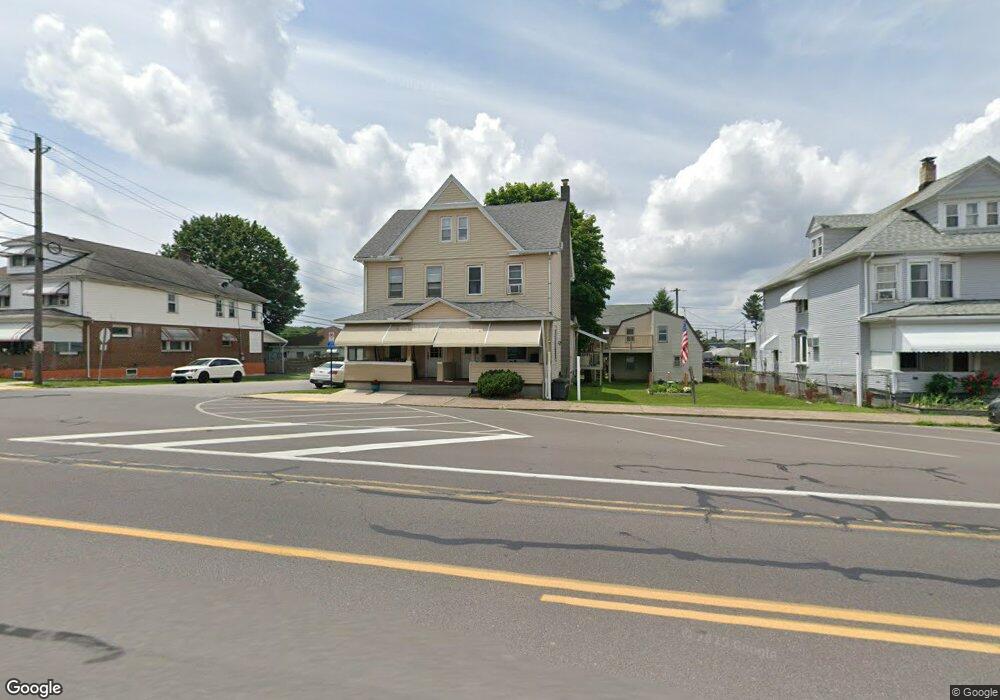 492 S Poplar St, Hazleton, PA 18201 - photo 1