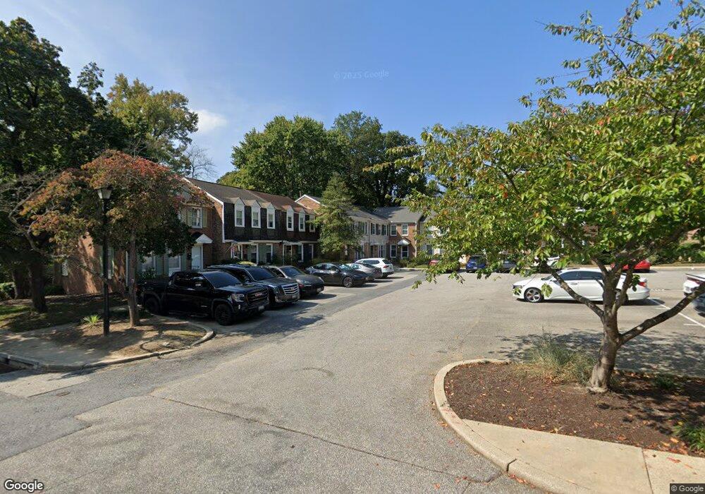 1708 Dryden Way unit 5, Crofton, MD 21114 - photo 1