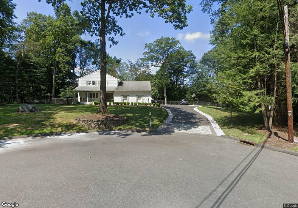 39 Brownstone Way, Upper Saddle River, NJ 07458 - photo 1