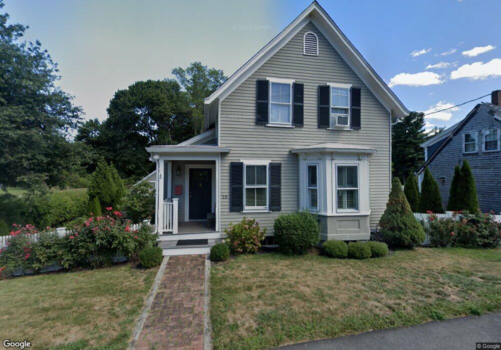 19 Thaxter St, Hingham, MA 02043 - photo 1