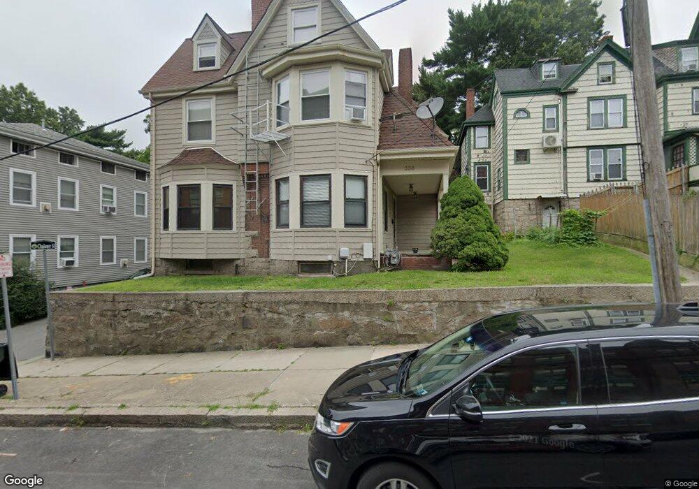 338 Locust St unit 1, Fall River, MA 02720 - photo 1