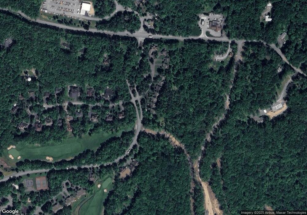 702 Gatehouse Cir, Hawley, PA 18428 - photo 1