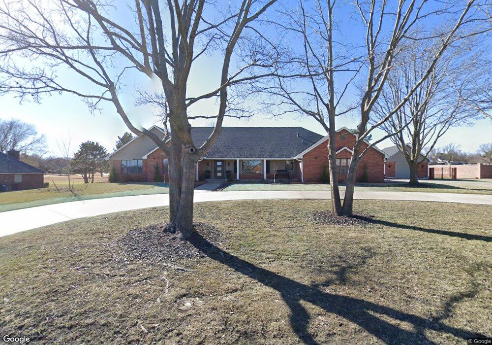 608 Pool Place, Shawnee, OK 74801 - photo 1