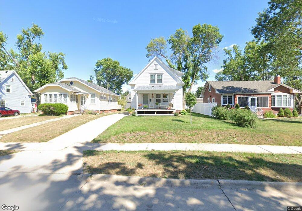 2043 Linn Blvd SE, Cedar Rapids, IA 52403 - photo 1