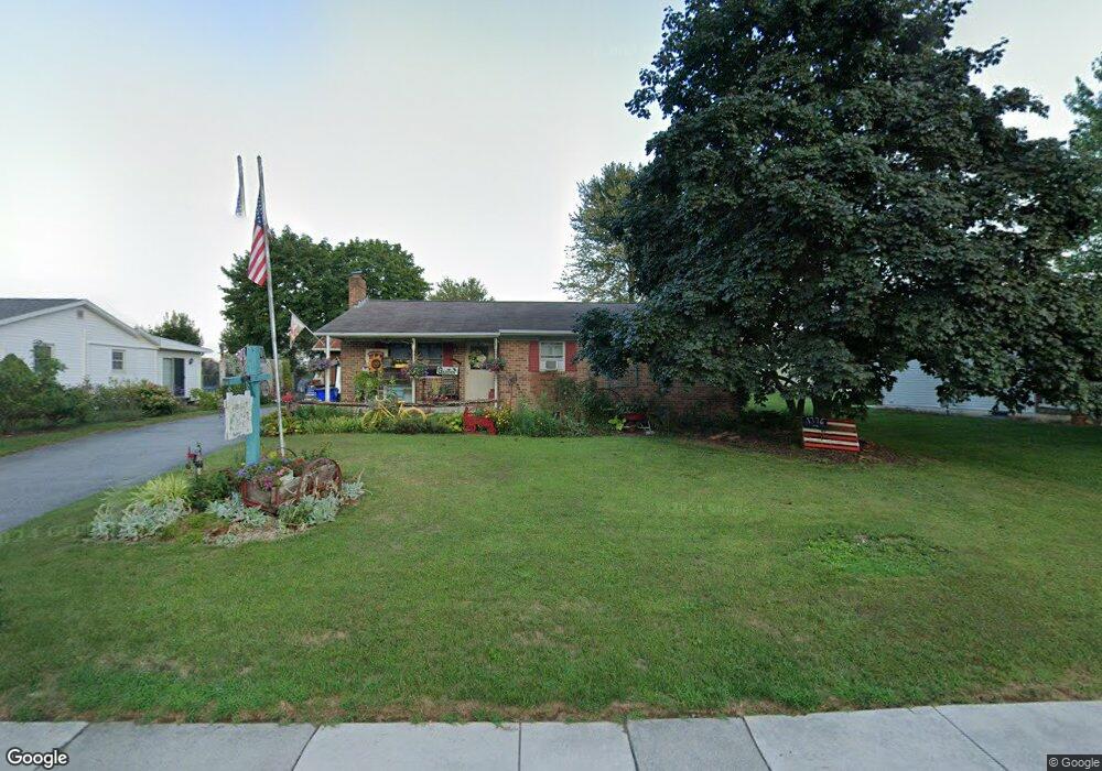 138 Boyer St unit 2, Littlestown, PA 17340 - photo 1